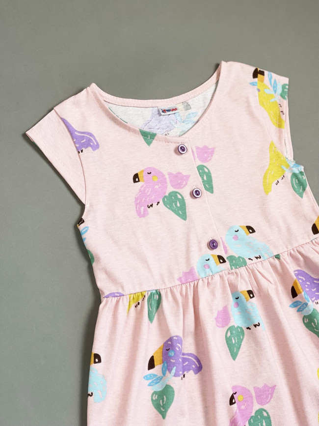 Платье с коротким рукавом Туканы