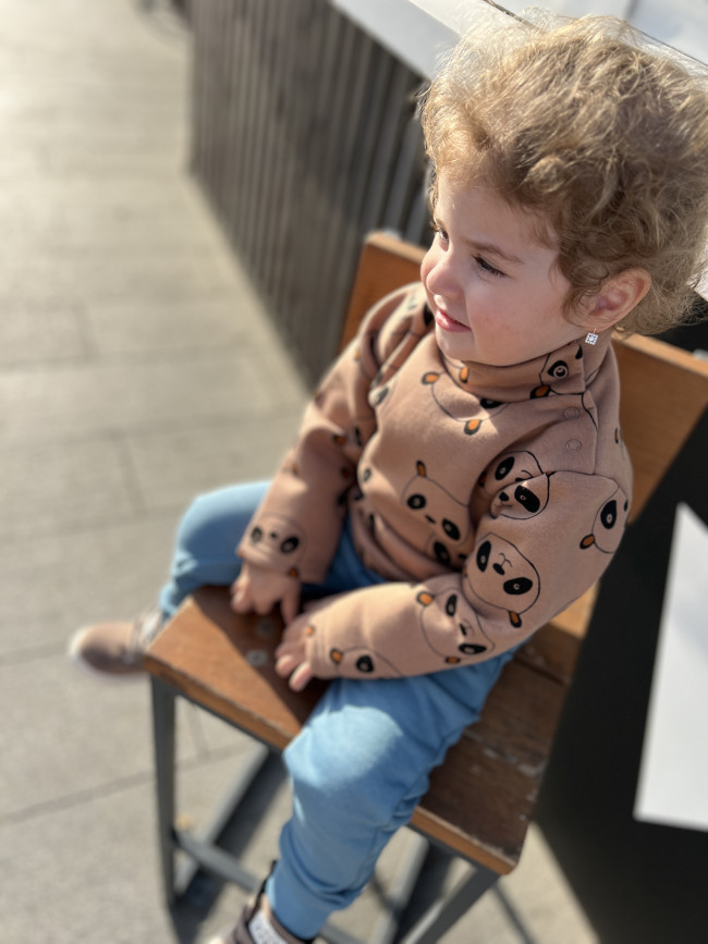 Утепленный детский джемпер, бежевый, Пандочки