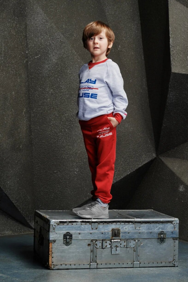 Брюки детские, красные, Больше пространства