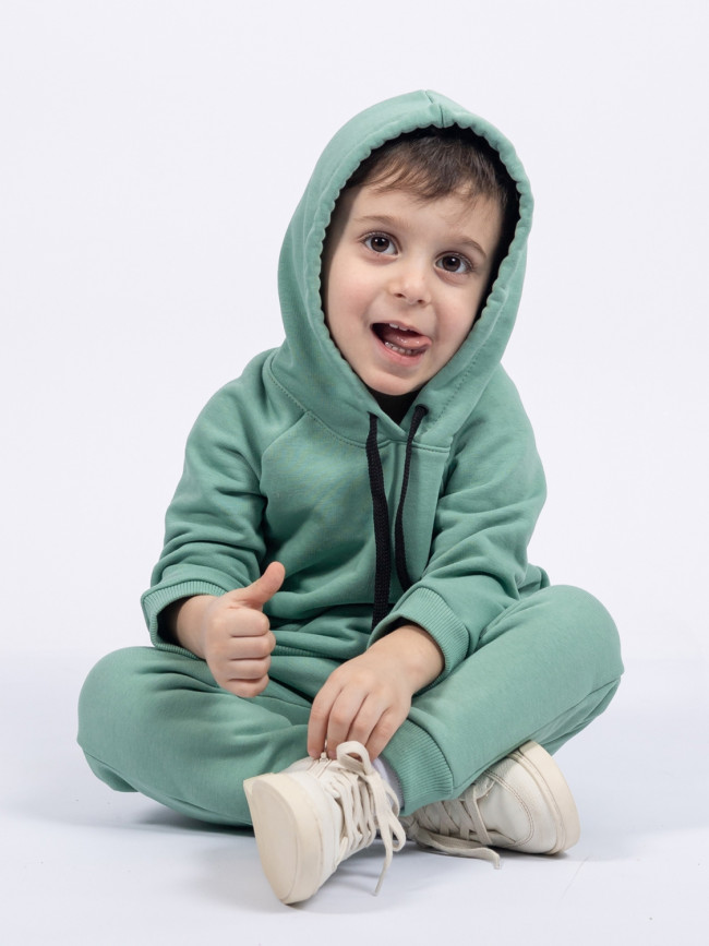 Костюм спортивный зеленый Костюм спортивный зеленый