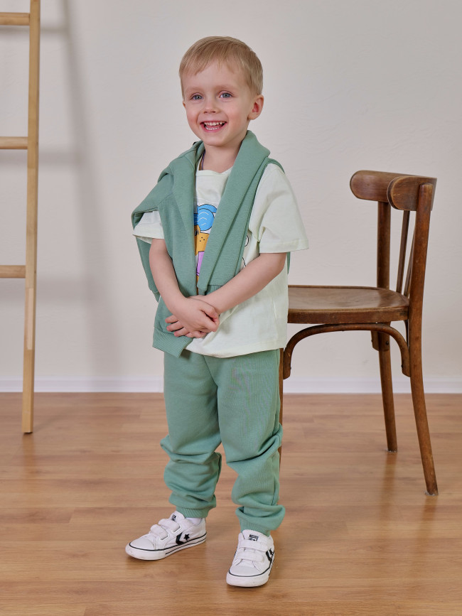 Костюм спортивный зеленый Костюм спортивный зеленый