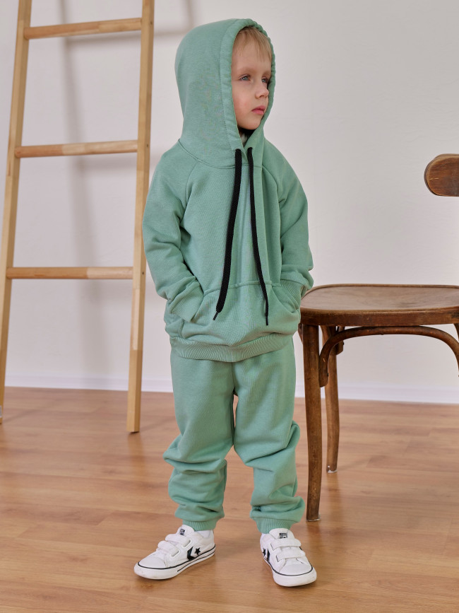 Костюм спортивный зеленый Костюм спортивный зеленый