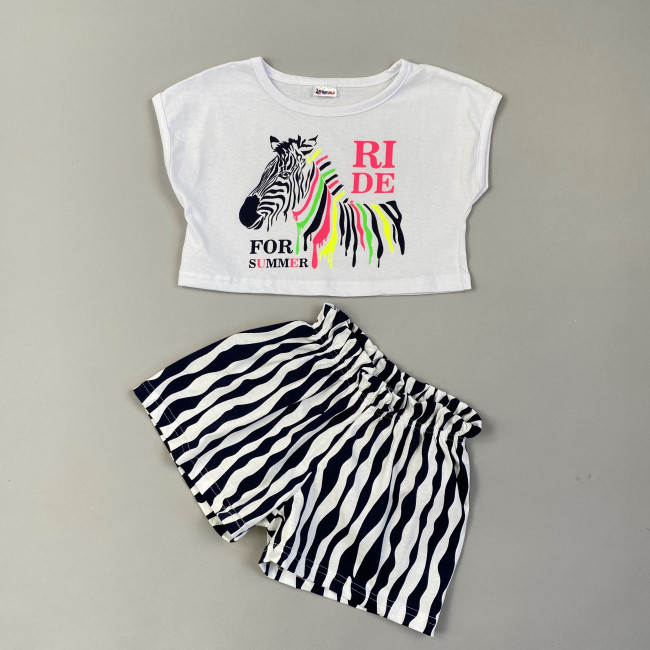 Комплект для девочки белый, Зебра (кроп-топ и шорты)