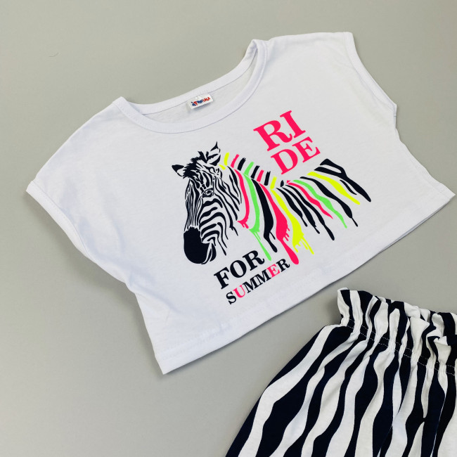 Комплект для девочки белый, Зебра (кроп-топ и шорты)
