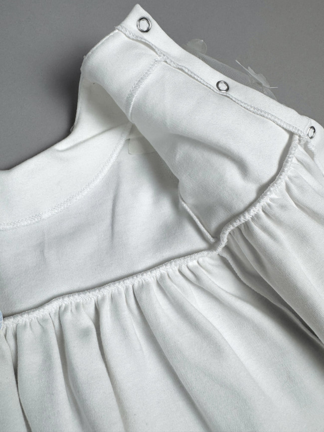 Нарядное белое платье, Бабочки