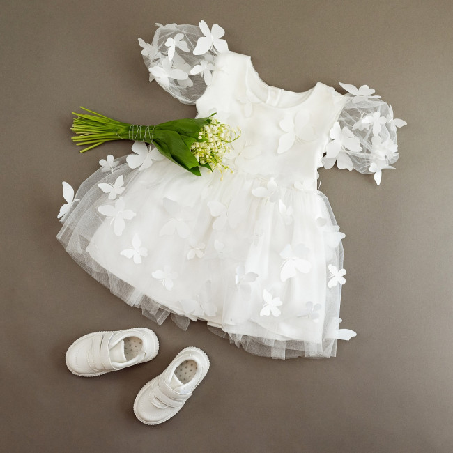 Нарядное белое платье, Бабочки