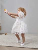 Нарядное белое платье, Бабочки