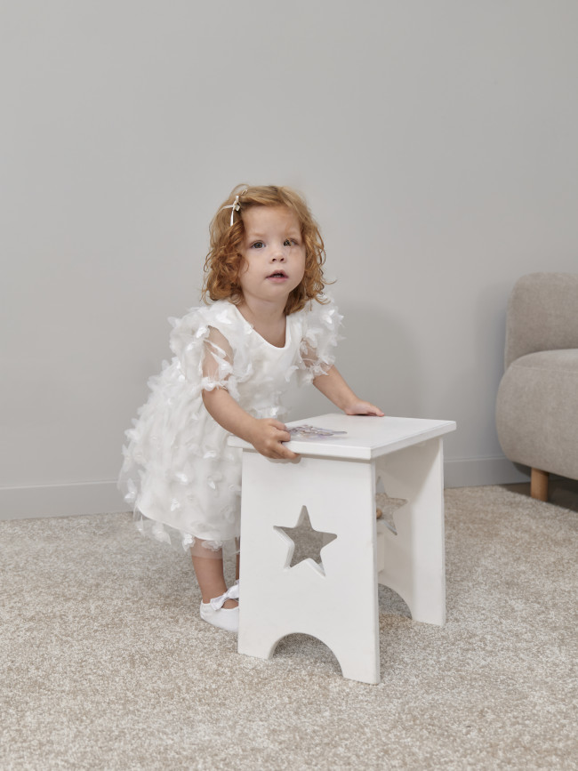 Нарядное белое платье, Бабочки