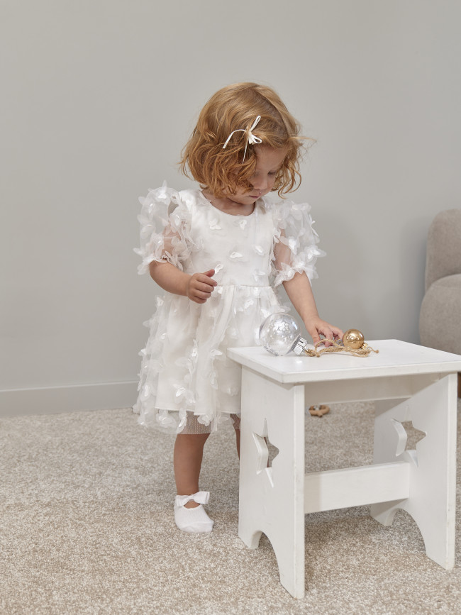 Нарядное белое платье, Бабочки