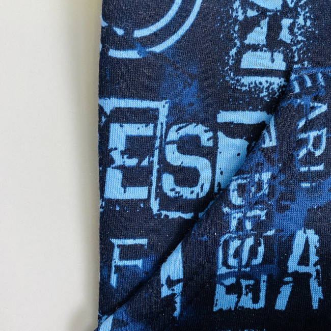 Утепленный джемпер, Текст