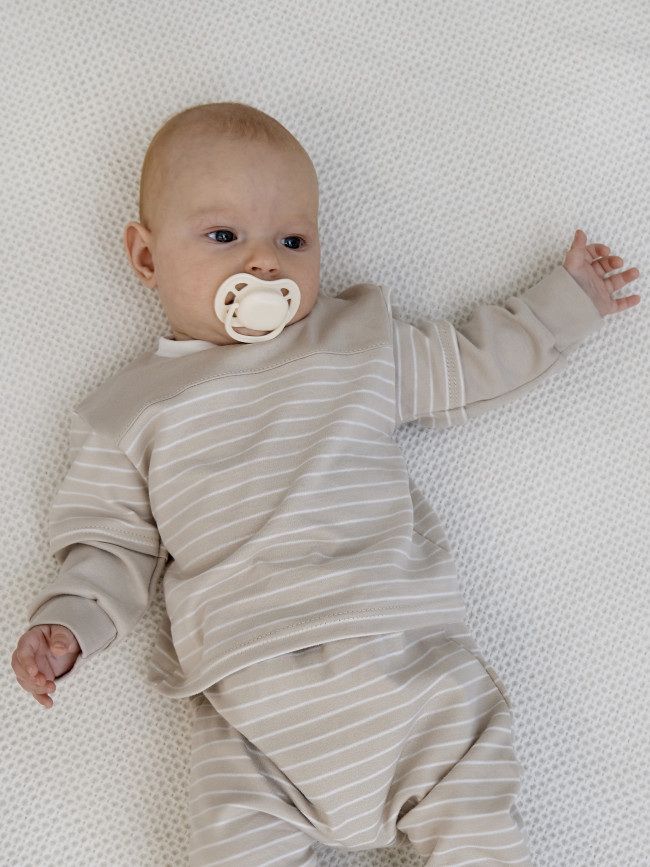 Кофточка детская, бежевая, Нежная полосочка