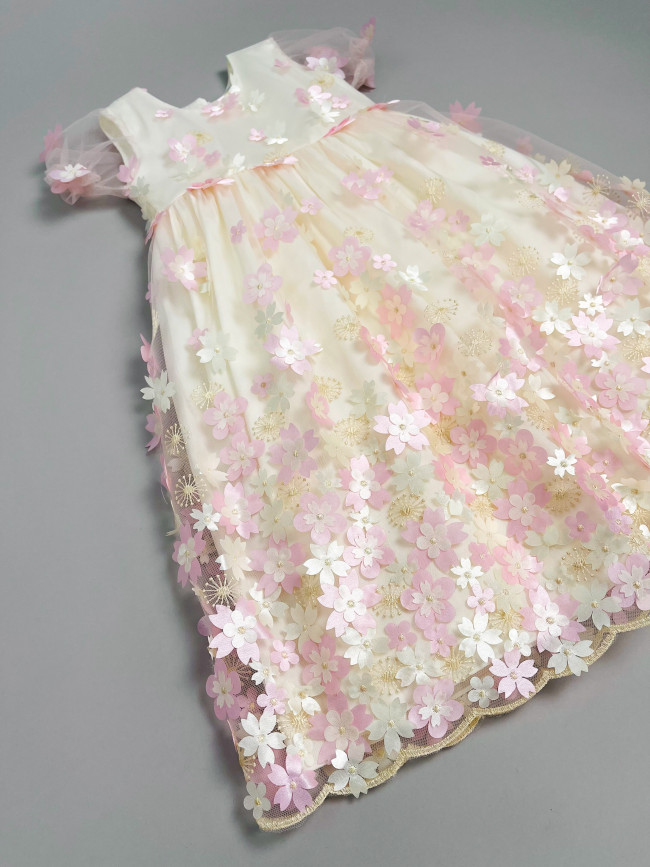 Длинное вечернее розовое платье, Фрейзии