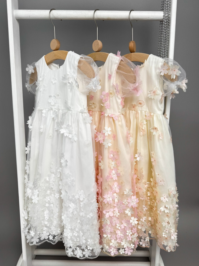 Длинное вечернее розовое платье, Фрейзии