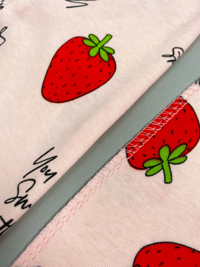 Комбинезон детский, розовый, Клубнички