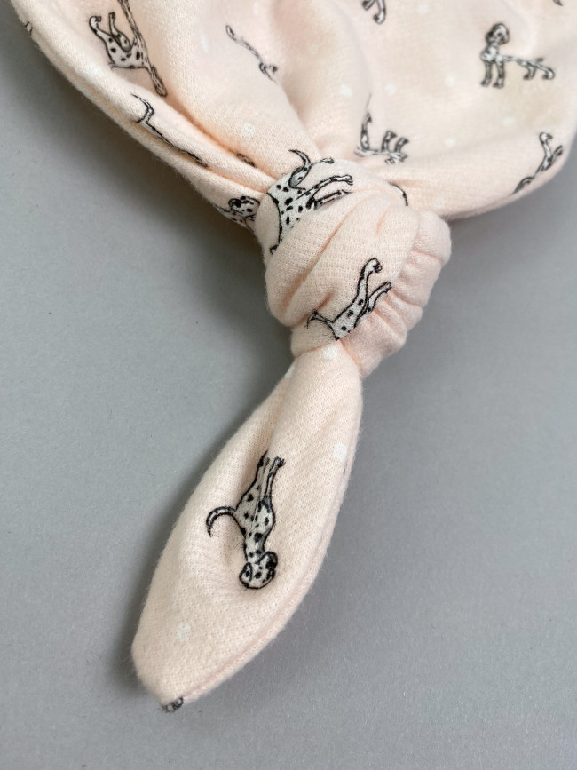 Шапочка детская фланелевая, розовая, Далматинцы Шапочка детская фланелевая, розовая, Далматинцы