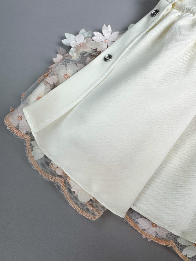 Короткое персиковое платье, Фрейзии