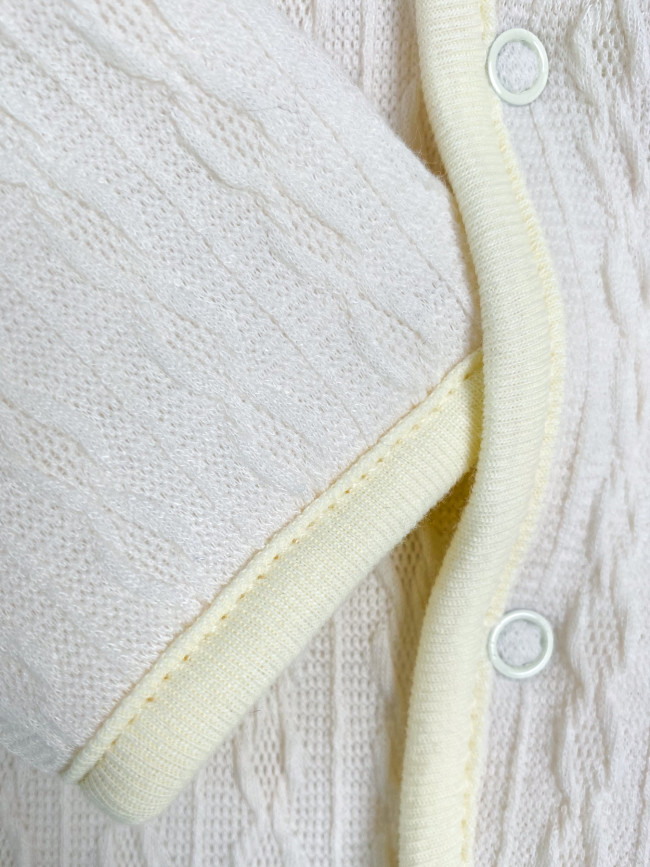 Комплект детский на синтепоне, молочный, Вязаный микс Комплект детский на синтепоне, молочный, Вязаный микс