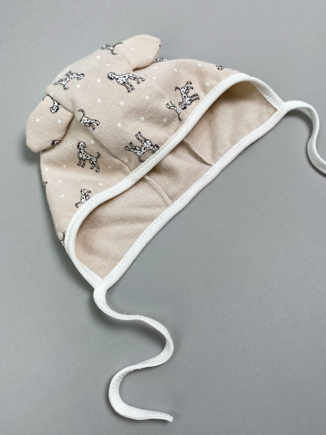 Чепчик детский фланелевый, какао, Далматинцы Чепчик детский фланелевый, какао, Далматинцы