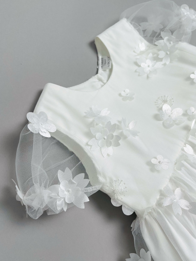 Длинное вечернее белое платье, Фрейзии