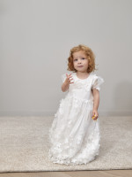 Длинное вечернее белое платье, Фрейзии