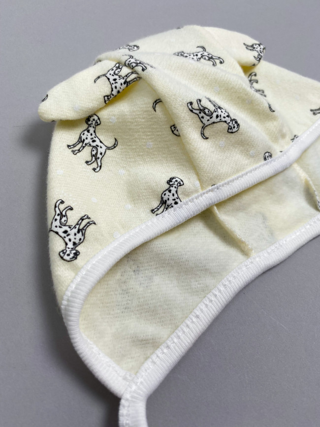 Чепчик детский фланелевый, желтый, Далматинцы Чепчик детский фланелевый, желтый, Далматинцы