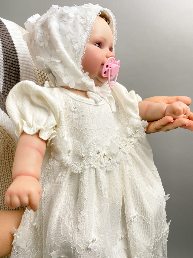 Нарядное молочное платье, Нежный букет с бабочками Нарядное молочное платье, Нежный букет с бабочками