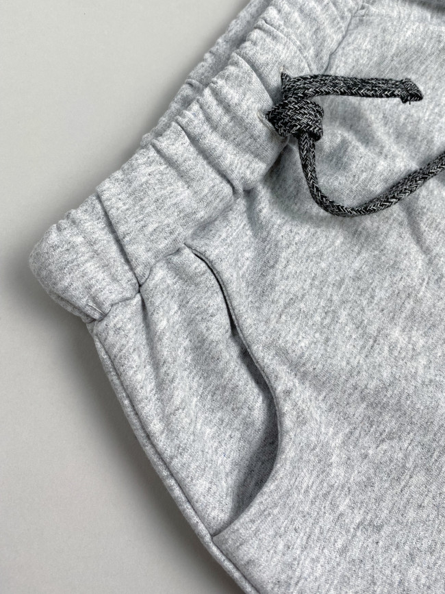 Детские штаны утепленные, серые, Шнурки Детские штаны утепленные, серые, Шнурки