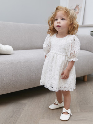 Нарядное детское платье, Кружевная фантазия, белое