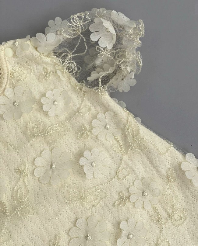 Нарядное желтое платье, Ромашки