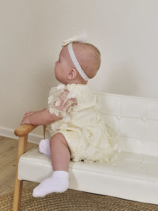 Нарядное желтое платье, Ромашки