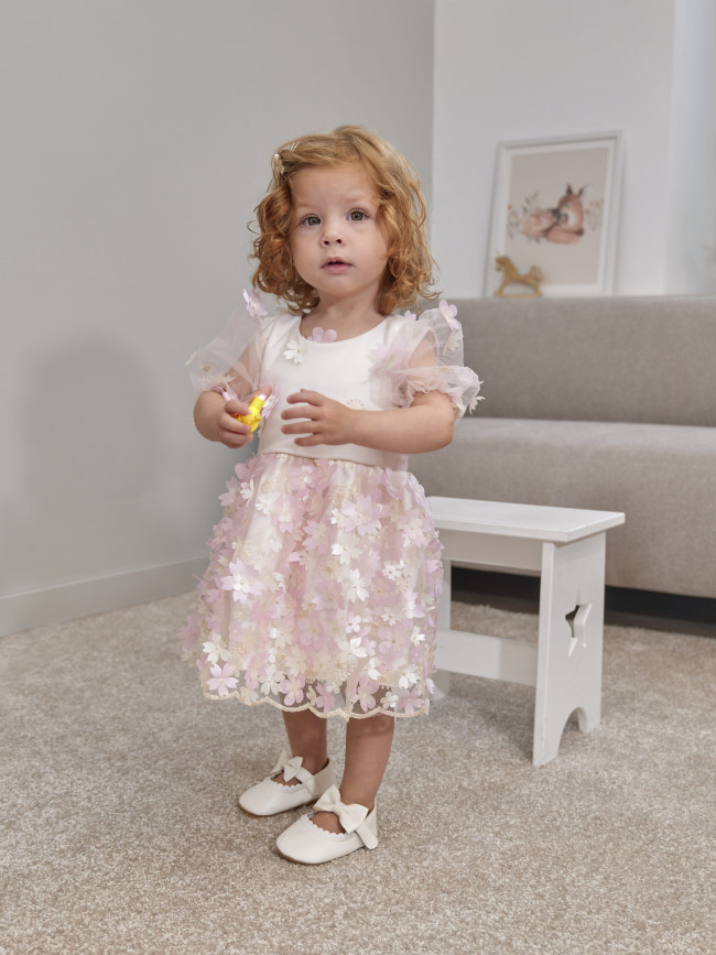 Короткое розовое платье, Фрейзии