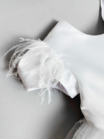 Нарядное белое платье, Снежинка