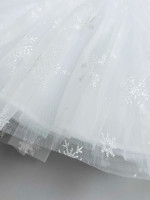 Нарядное белое платье, Снежинка