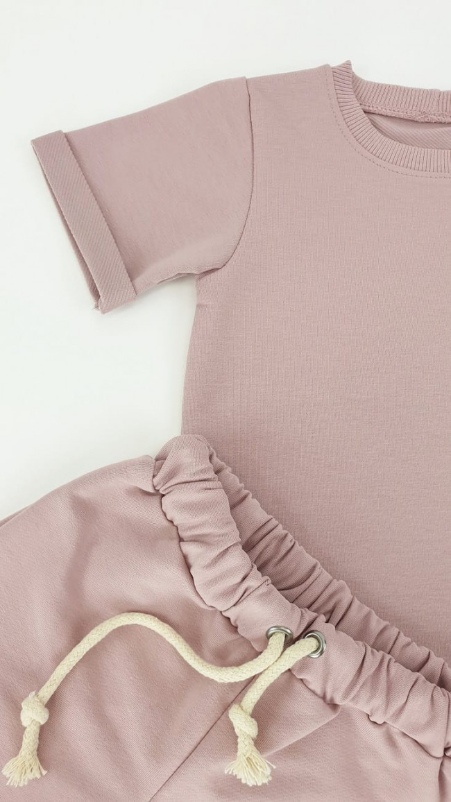 Костюм летний пудровый