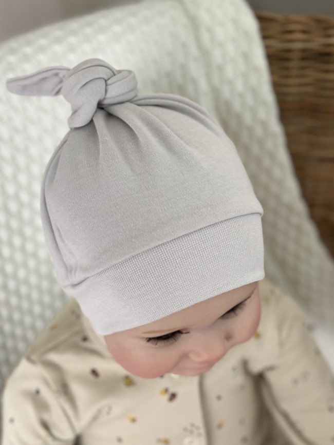 Шапочка детская, серая, Базовая коллекция Шапочка детская, серая, Базовая коллекция