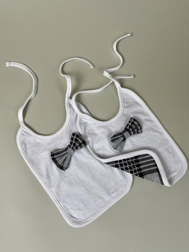 Комплект "Маленький джентльмен" (нагрудник + игрушка Лось)