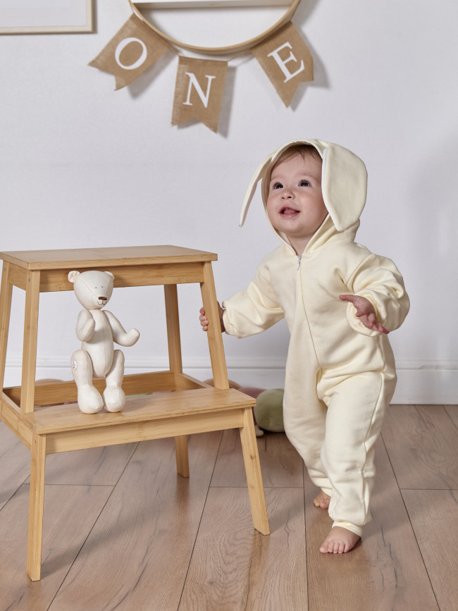 Комбинезон утепленный с ушками, айвори, Зайка Комбинезон утепленный с ушками, айвори, Зайка