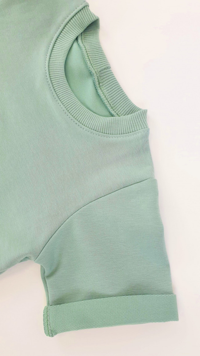 Костюм летний зеленый