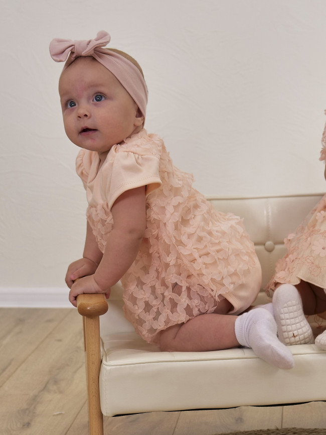 Нарядное боди-платье, персиковое, Ажурная клетка Нарядное боди-платье, персиковое, Ажурная клетка