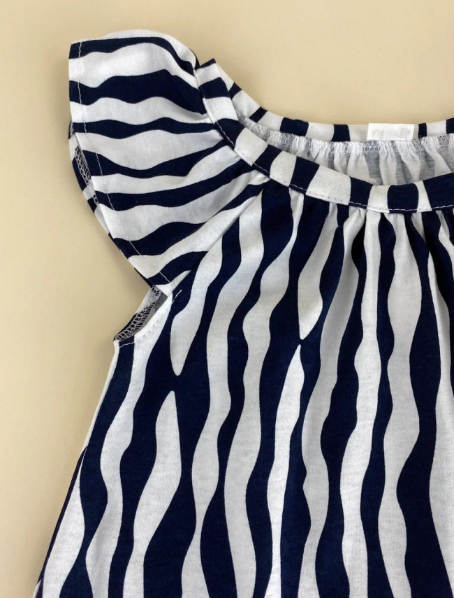 Платье с коротким рукавом, Полоски