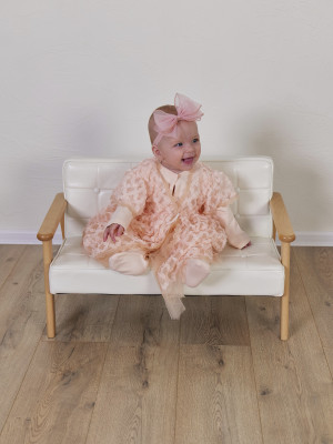 Нарядный комплект для девочки: комбинезон с пеньюаром, персиковый, Ажурная клетка