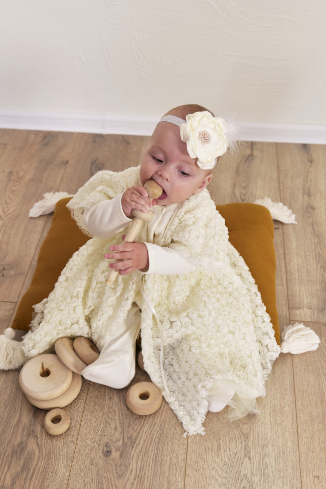 Нарядный комплект для девочки: комбинезон с пеньюаром, желтый, Цветочная фантазия Нарядный комплект для девочки: комбинезон с пеньюаром, желтый, Цветочная фантазия