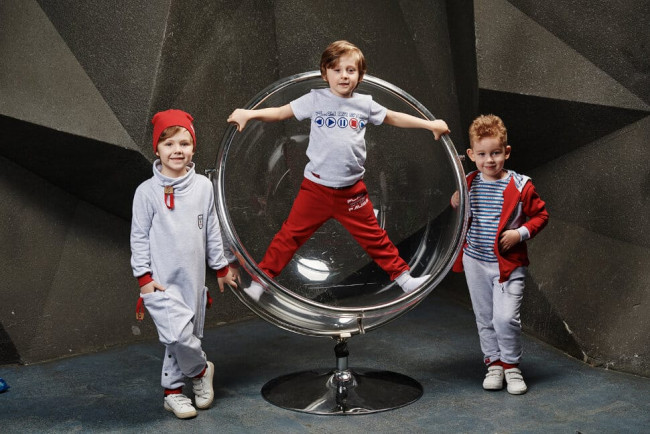 Брюки детские, серые, Больше пространства