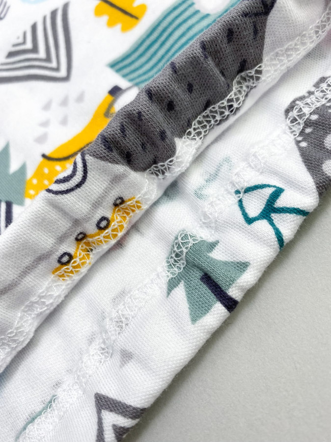 Штанишки детские, Горы