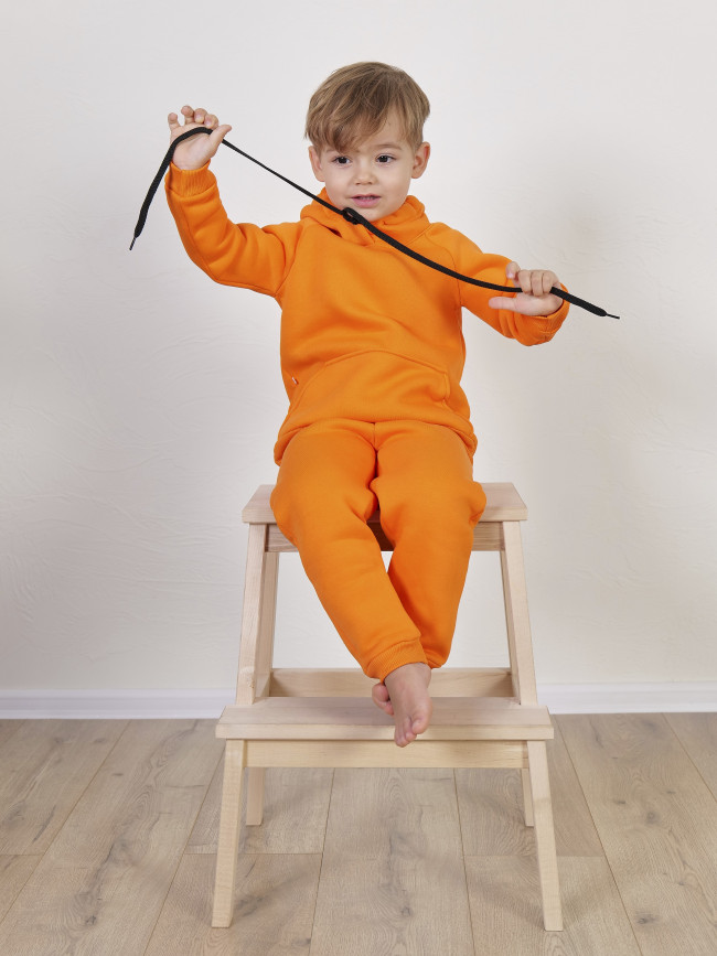 Костюм спортивный, утепленный, оранжевый Костюм спортивный, утепленный, оранжевый