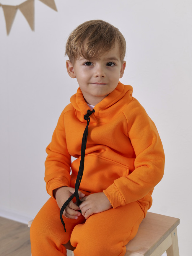 Костюм спортивный, утепленный, оранжевый Костюм спортивный, утепленный, оранжевый