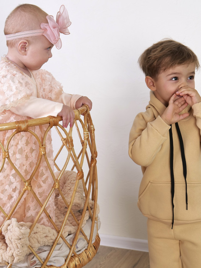 Костюм спортивный, утепленный, сливочный Костюм спортивный, утепленный, сливочный