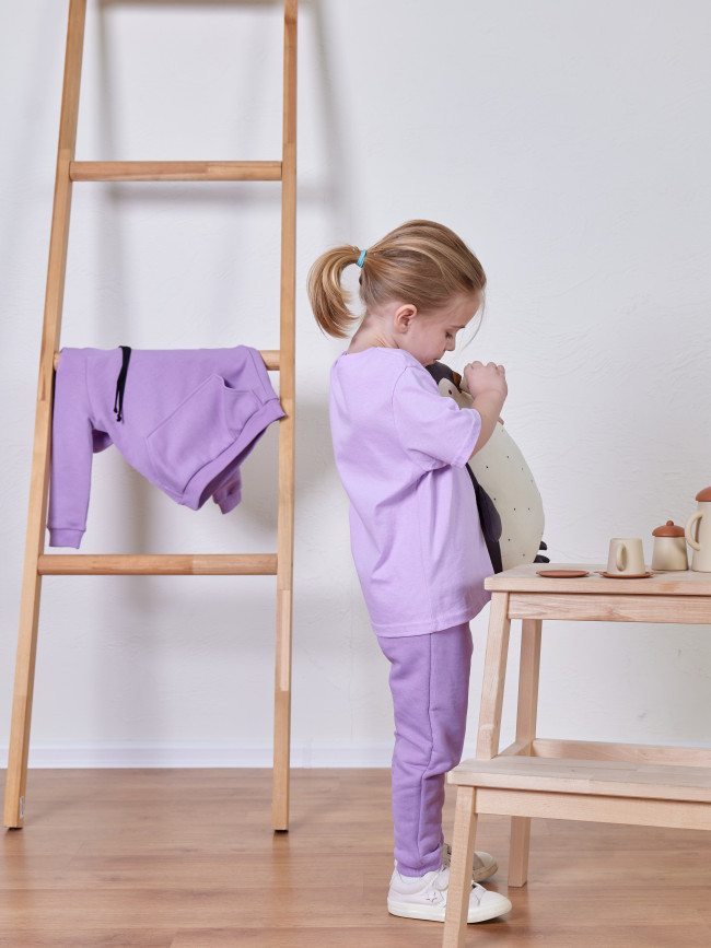 Футболка светло-сиреневая Футболка светло-сиреневая