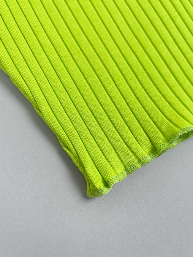 Кроп топ детский для девочек, без рукавов, Рибана, неоновый Кроп топ детский для девочек, без рукавов, Рибана, неоновый