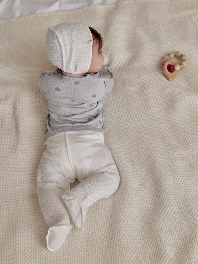 Набор распашонок для новорожденных малышей, Ванилька, Мамино сердечко Набор распашонок для новорожденных малышей, Ванилька, Мамино сердечко